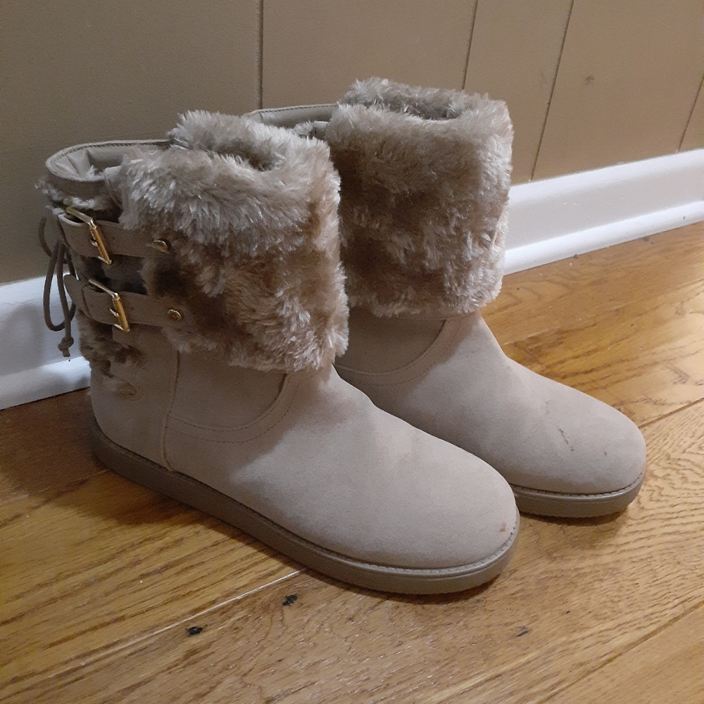 G by Guess Furry Boots (Size 10)